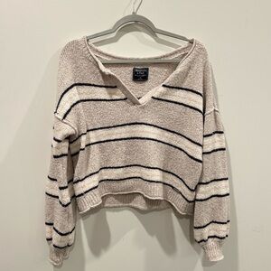 Abercrombie and Fitch slouchy crop sweater